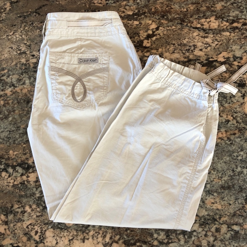 Calvin Klein, Capris